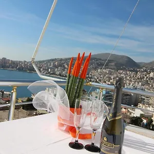 https://villa-paradise-sarande.albaniahotels.org